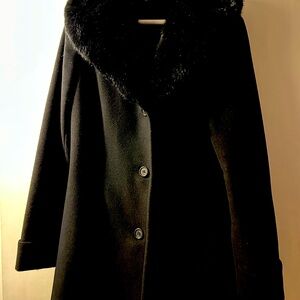 Ralph Lauren Full length coat with fur collar size 10